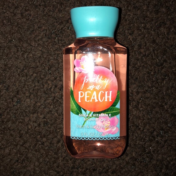 Scrub mist and body wash set! - Picture 2 of 7